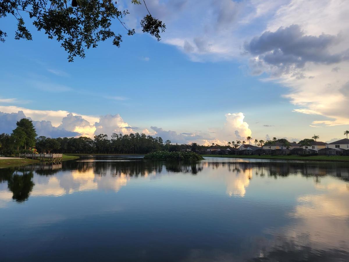 Fully Renovated, Quiet, Spacious Disney Themed Pool Home With Office Kissimmee Exteriör bild